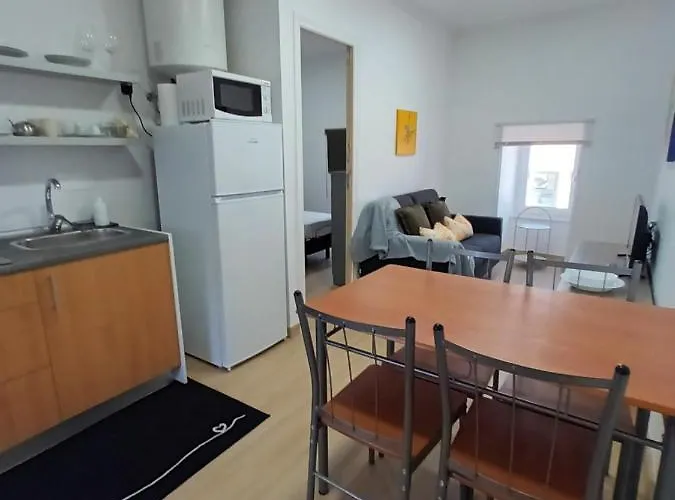 Casa Ocre Local Apartament