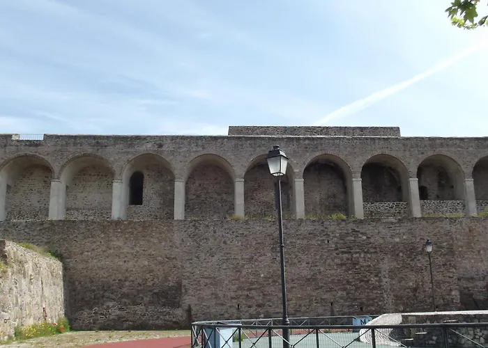 Casa Ocre Local Apartament Abrantes